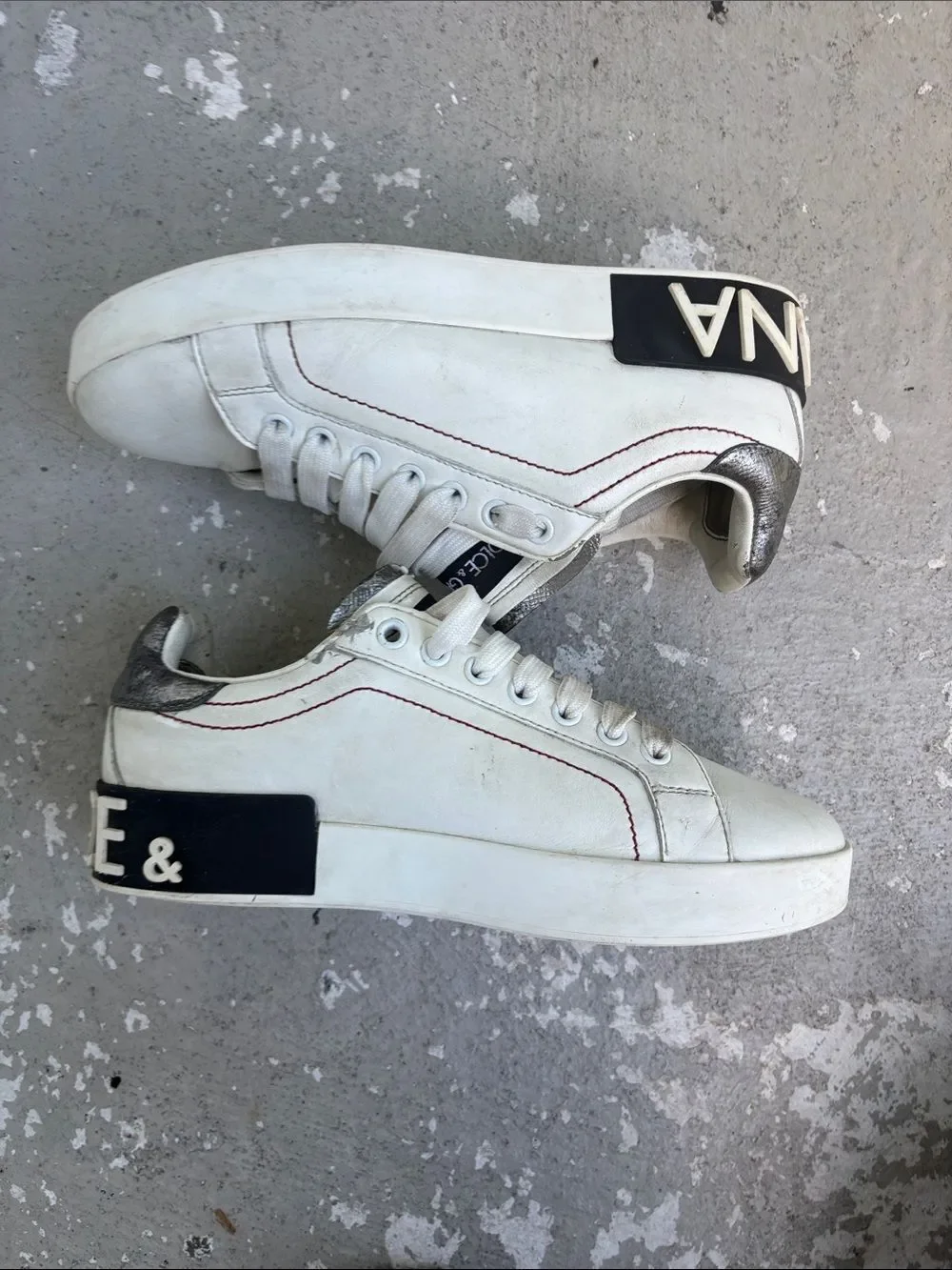 Dolce and Gabbana Portofino leather sneakers